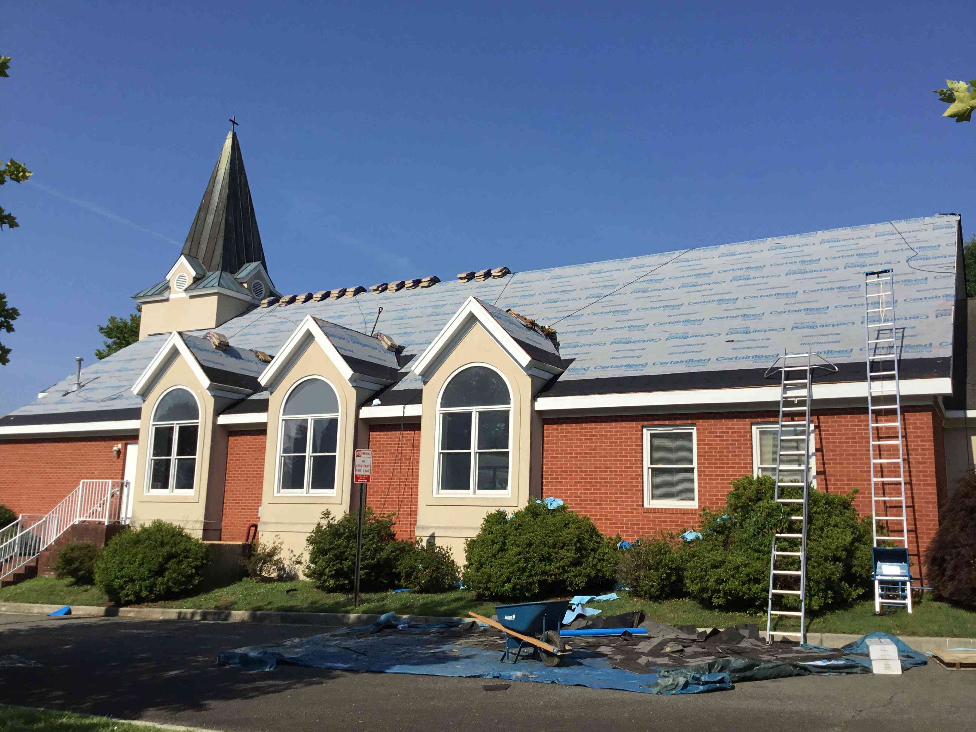 Beginning the work on the new roof